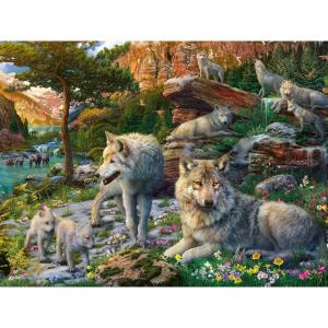 Wolves in Spring(New Packaging)